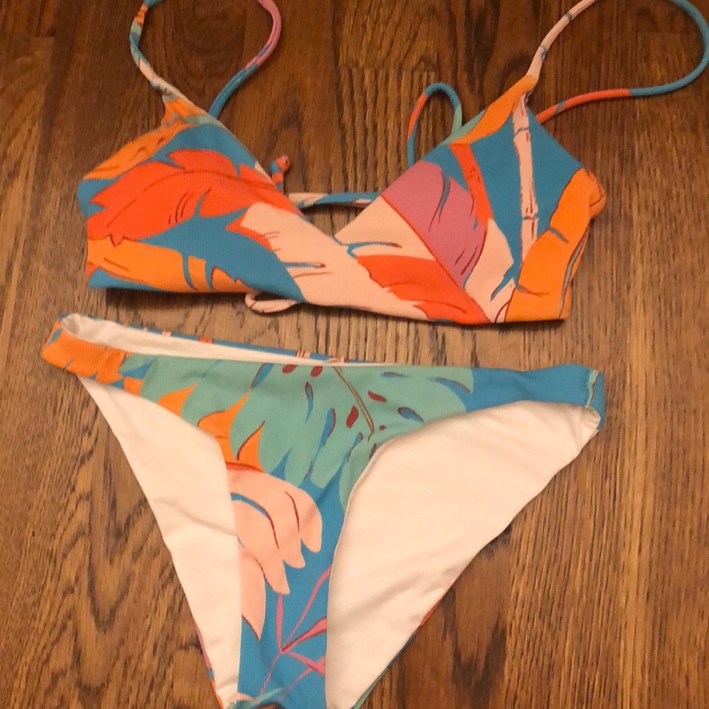 L*space bikini set